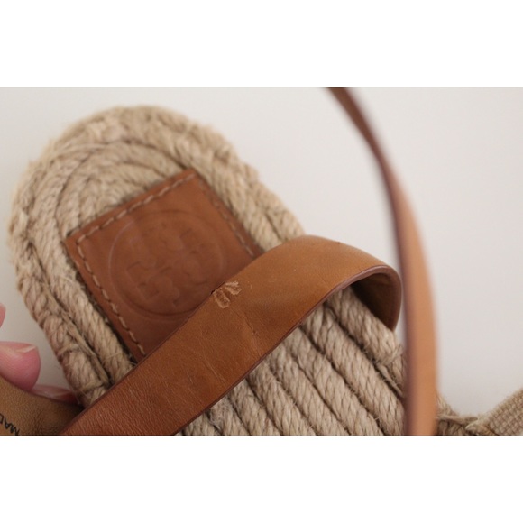 • TORY BIRCH ESPADRILLE RED CREAM SANDALS SZ 8.5 • - Picture 3 of 3